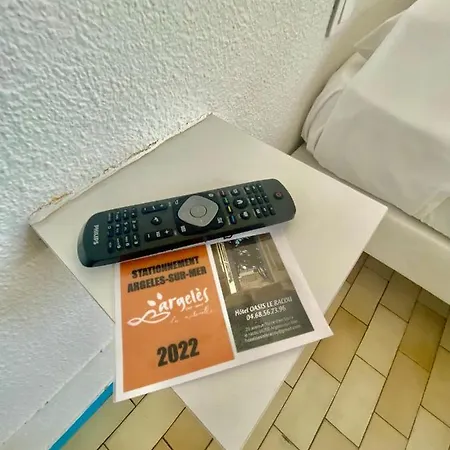 Hotel Oasis *